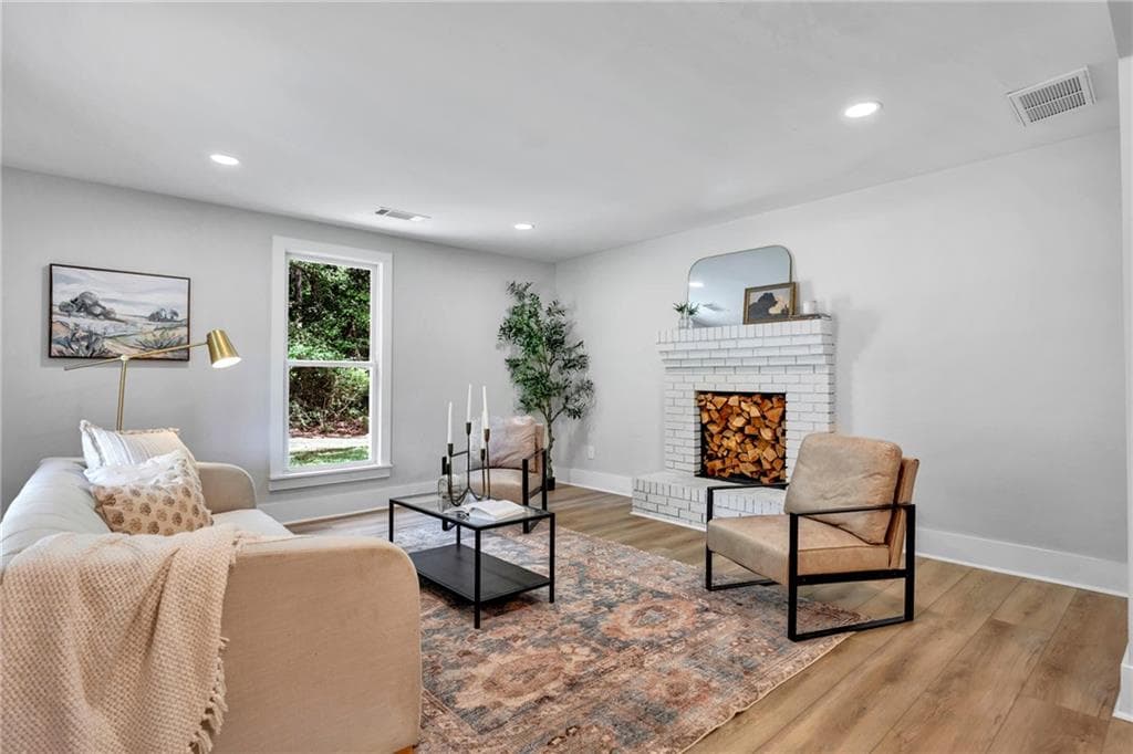 3 bedroom, 2 bathroom, 1,802 sq ft single family residence for sale at 1071 Bethany Road, Covington, GA 30016 — photo 6