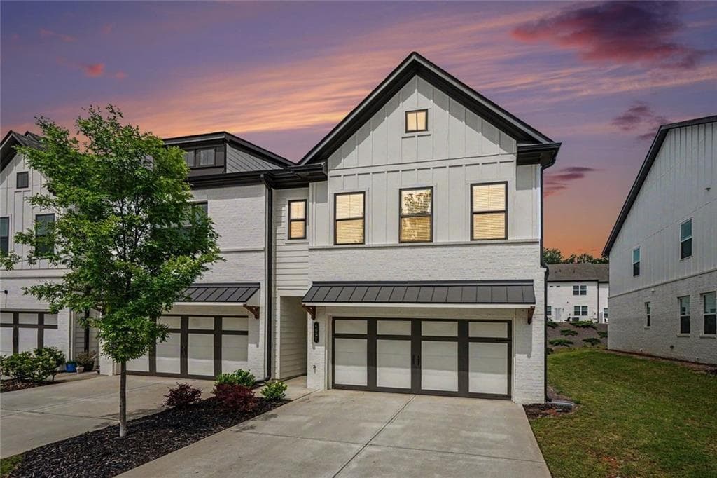 3 bedroom, 3 bathroom, 1,850 sq ft townhouse for rent at 4657 Cypress Landing Way 100A, Gainesville, GA 30504 for $2,200 a month — photo 2