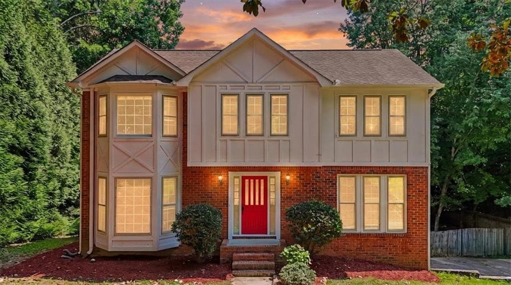4 bedroom, 3 bathroom, 2,228 sq ft single family residence for sale at 3947 Camrose Place, Marietta, GA 30062 — photo 4