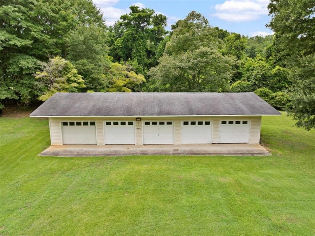3 bedroom, 2 bathroom, 1,629 sq ft single family residence under contract at 576 Reeceburg Road, Silver Creek, GA 30173 — photo 9