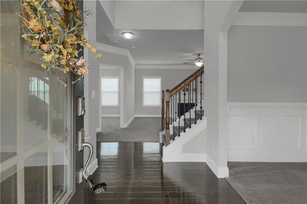5 bedroom, 3 bathroom, 2,746 sq ft single family residence for rent at 551 Wagon Hill Lane, Sugar Hill, GA 30518 for $3,000 a month — photo 4