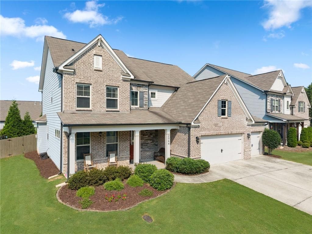 4 bedroom, 3 bathroom, 2,905 sq ft single family residence under contract at 2064 Woodmarsh Circle, Auburn, GA 30011 — photo 3