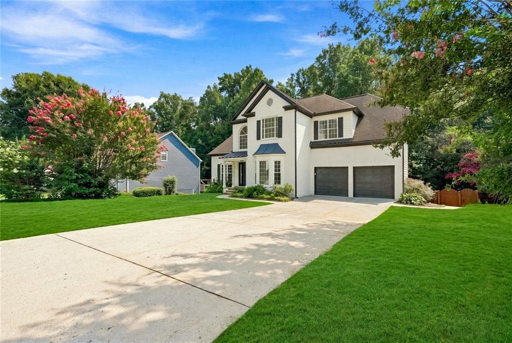 5 bedroom, 4 bathroom, 3,686 sq ft single family residence for sale at 2150 Pendleton Place, Suwanee, GA 30024 — photo 2