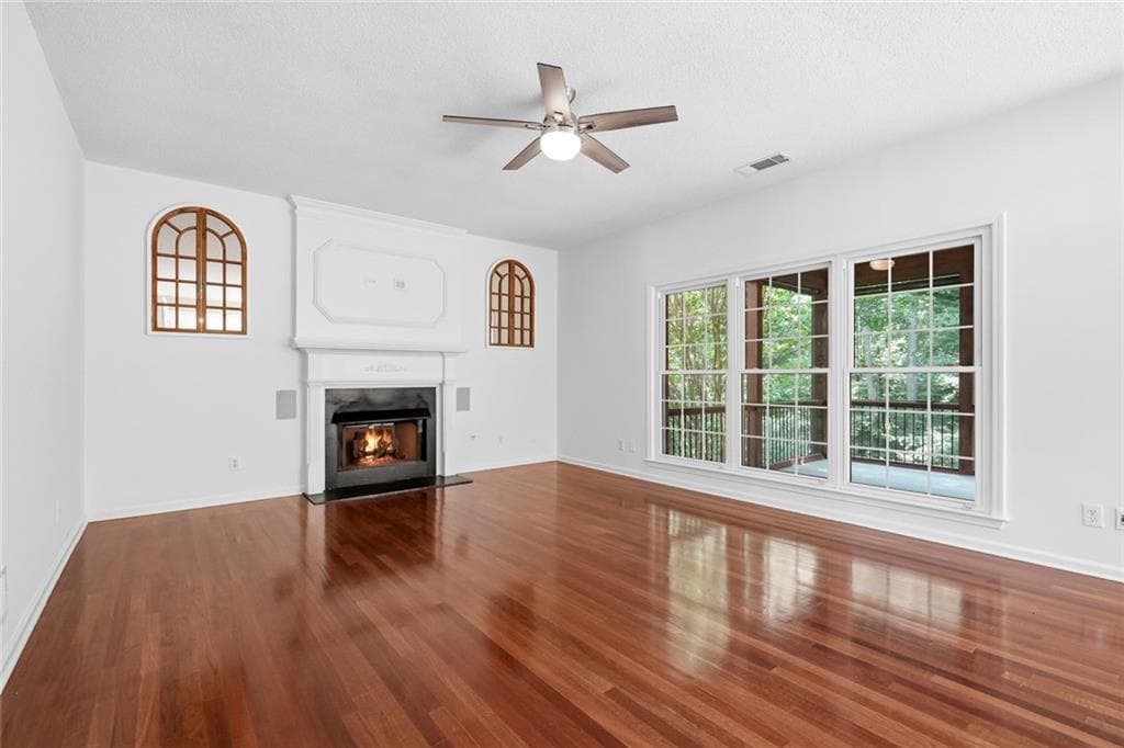 5 bedroom, 4 bathroom, 3,686 sq ft single family residence for sale at 2150 Pendleton Place, Suwanee, GA 30024 — photo 10