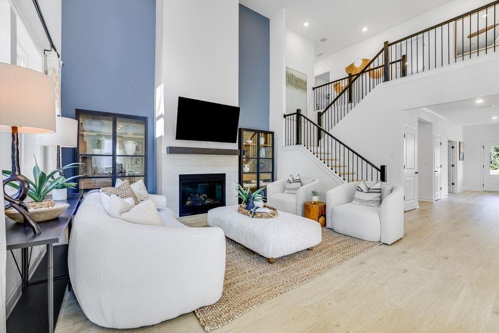 5 bedroom, 5 bathroom, 3,929 sq ft single family residence for sale at 3179 Danlow Court, Kennesaw, GA 30152 — photo 3