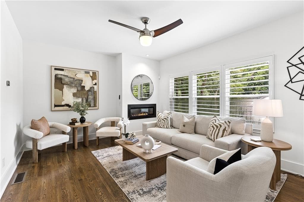 5 bedroom, 3 bathroom, 2,867 sq ft single family residence for sale at 1392 Rupert Road, Decatur, GA 30030 — photo 5