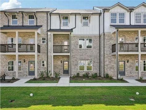 4 bedroom, 4 bathroom, 2,004 sq ft townhouse for rent at 411 Elise Way, Lawrenceville, GA 30045 for $2,600 a month — photo 1 of 16