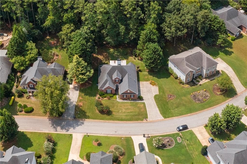 3 bedroom, 3 bathroom, 2,192 sq ft single family residence under contract at 2591 Chipping Court, Villa Rica, GA 30180 — photo 3