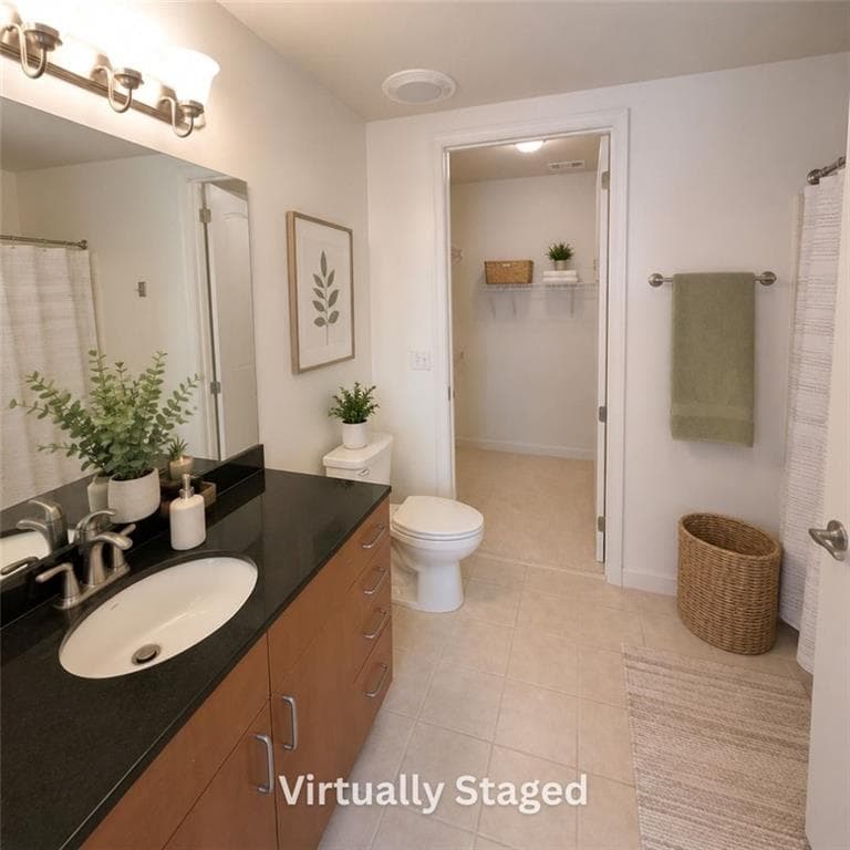 2 bedroom, 2 bathroom, 1,111 sq ft condominium under contract at 711 Cosmopolitan Drive 715, Atlanta, GA 30324 — photo 4