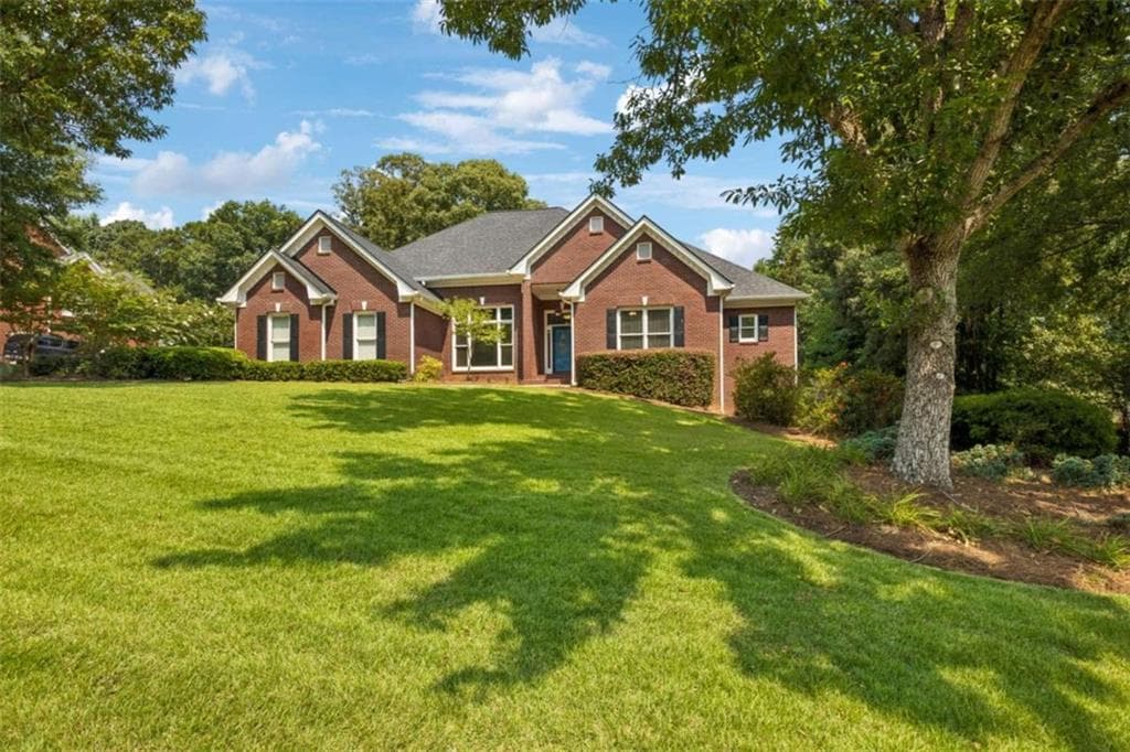 3 bedroom, 4 bathroom, 2,808 sq ft single family residence for sale at 1416 Arblay Place, Loganville, GA 30052