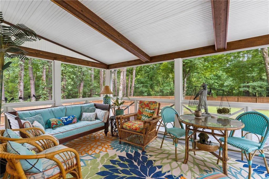 5 bedroom, 4 bathroom, 3,446 sq ft single family residence under contract at 6655 Manchester Place, Cumming, GA 30040 — photo 3
