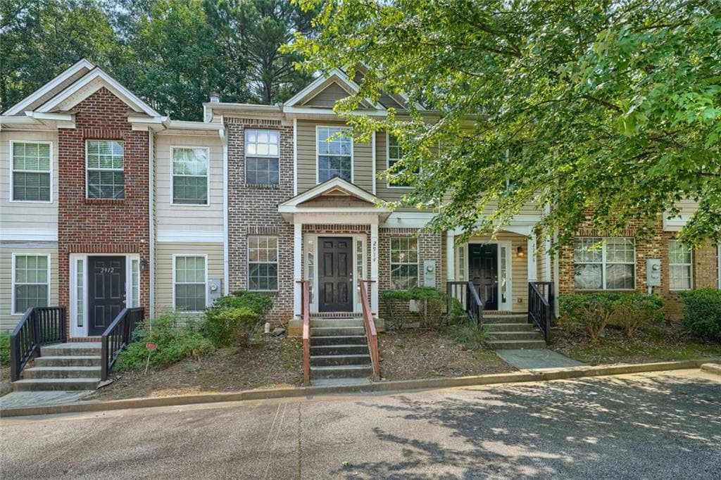 2 bedroom, 3 bathroom, 1,492 sq ft condominium for sale at 2914 Vining Ridge Terrace, Decatur, GA 30034 — photo 2