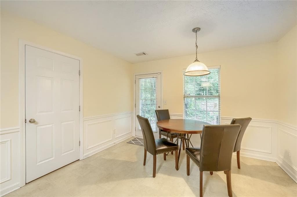 2 bedroom, 3 bathroom, 1,492 sq ft condominium for sale at 2914 Vining Ridge Terrace, Decatur, GA 30034 — photo 10