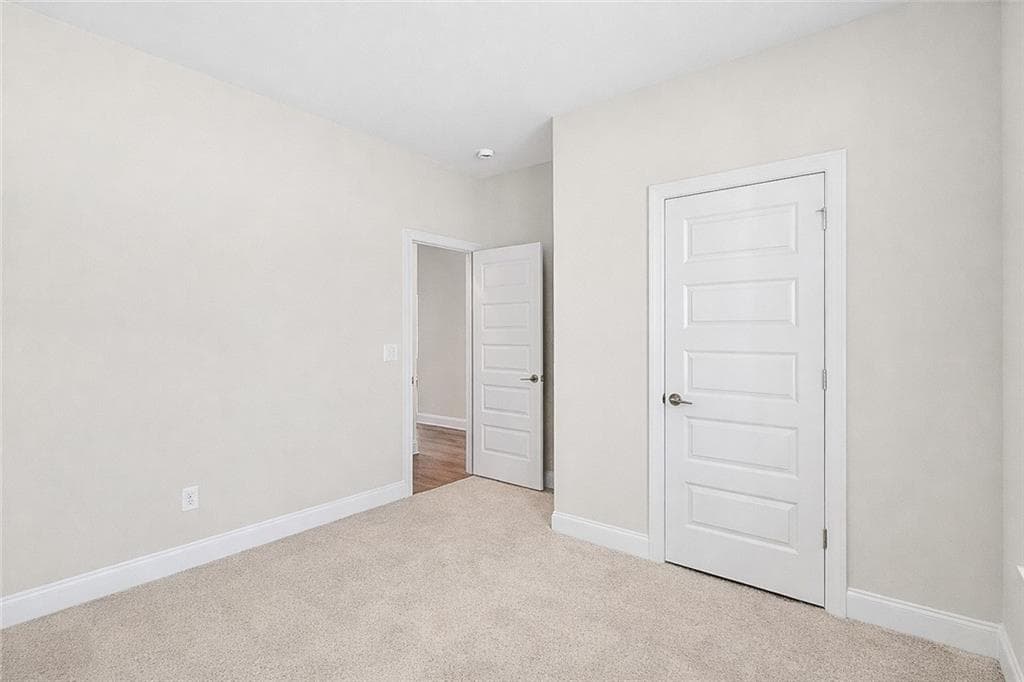 4 bedroom, 4 bathroom, 2,344 sq ft single family residence for sale at 476 Lawson Drive, Mansfield, GA 30055 — photo 4