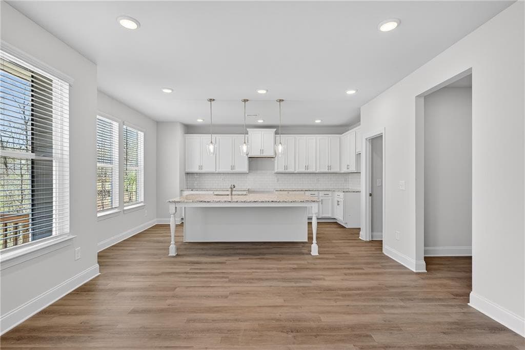 4 bedroom, 4 bathroom, 2,344 sq ft single family residence for sale at 476 Lawson Drive, Mansfield, GA 30055 — photo 9