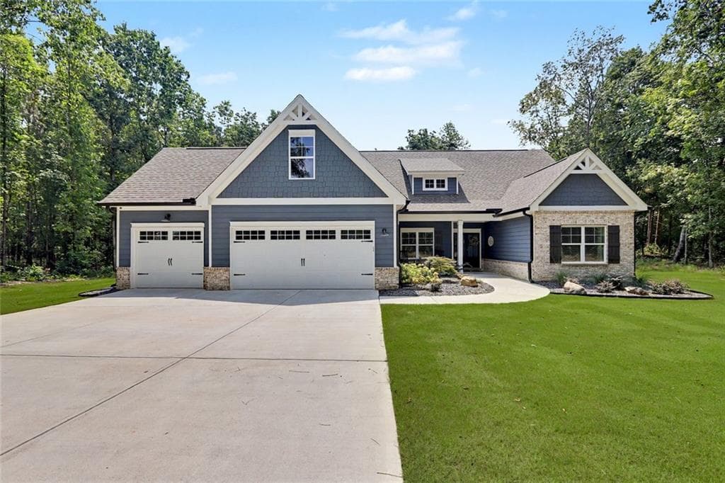 4 bedroom, 2 bathroom, 2,259 sq ft single family residence under contract at 1653 Ike Stone Road, Monroe, GA 30656