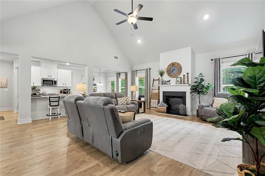 4 bedroom, 2 bathroom, 2,259 sq ft single family residence under contract at 1653 Ike Stone Road, Monroe, GA 30656 — photo 9