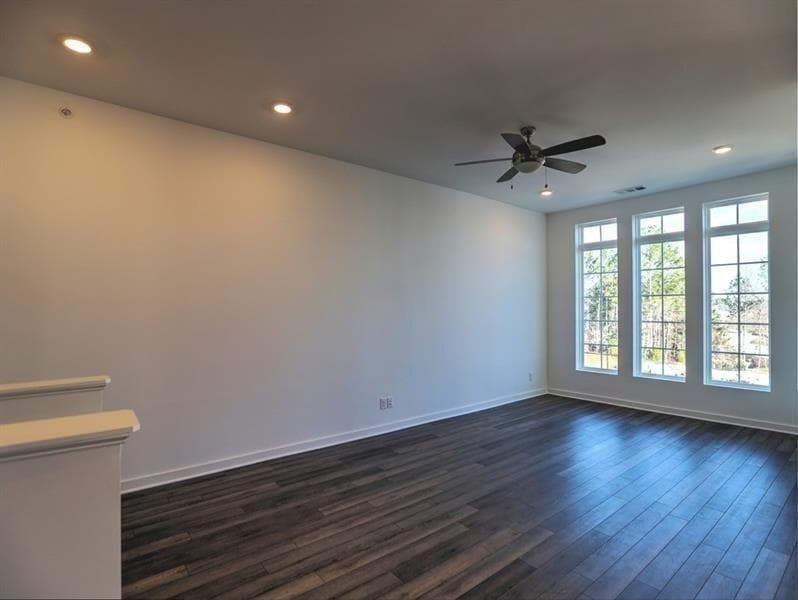 2 bedroom, 1 bathroom, 1,340 sq ft condominium for rent at 155 Devore Road, Alpharetta, GA 30009 for $2,780 a month — photo 10