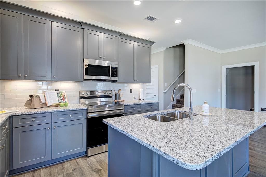 3 bedroom, 3 bathroom, 2,024 sq ft single family residence under contract at 200 Daisy Court, Cartersville, GA 30121 — photo 9