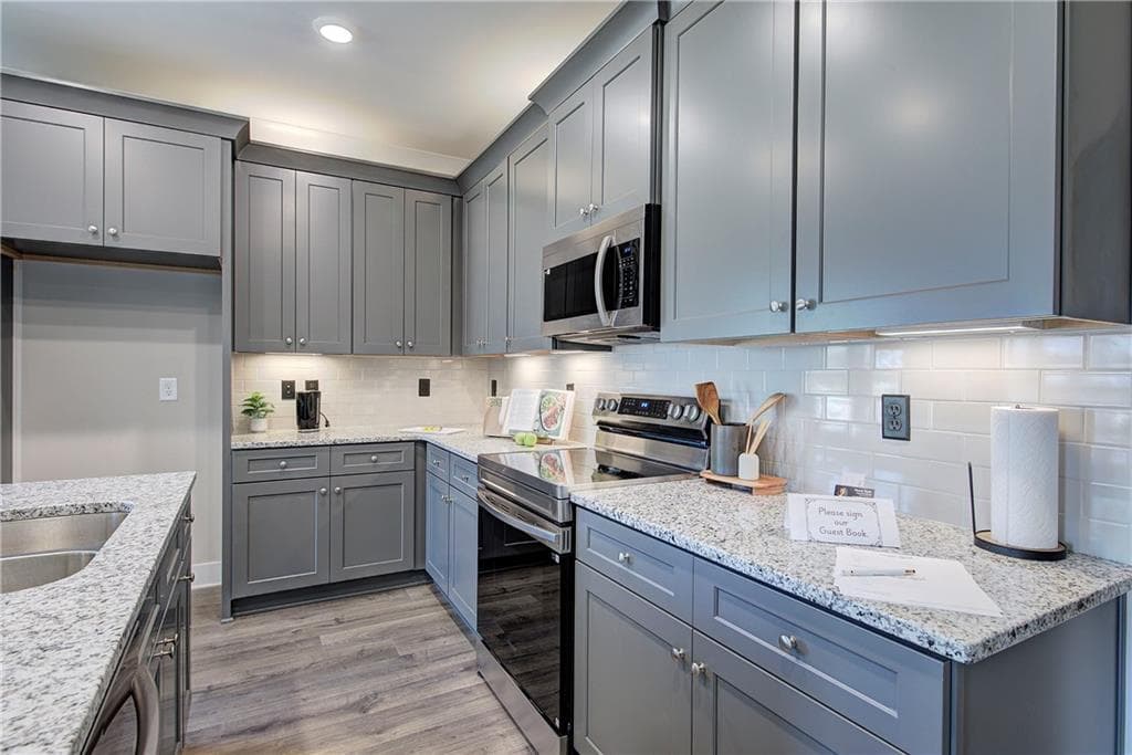 3 bedroom, 3 bathroom, 2,024 sq ft single family residence under contract at 200 Daisy Court, Cartersville, GA 30121 — photo 10