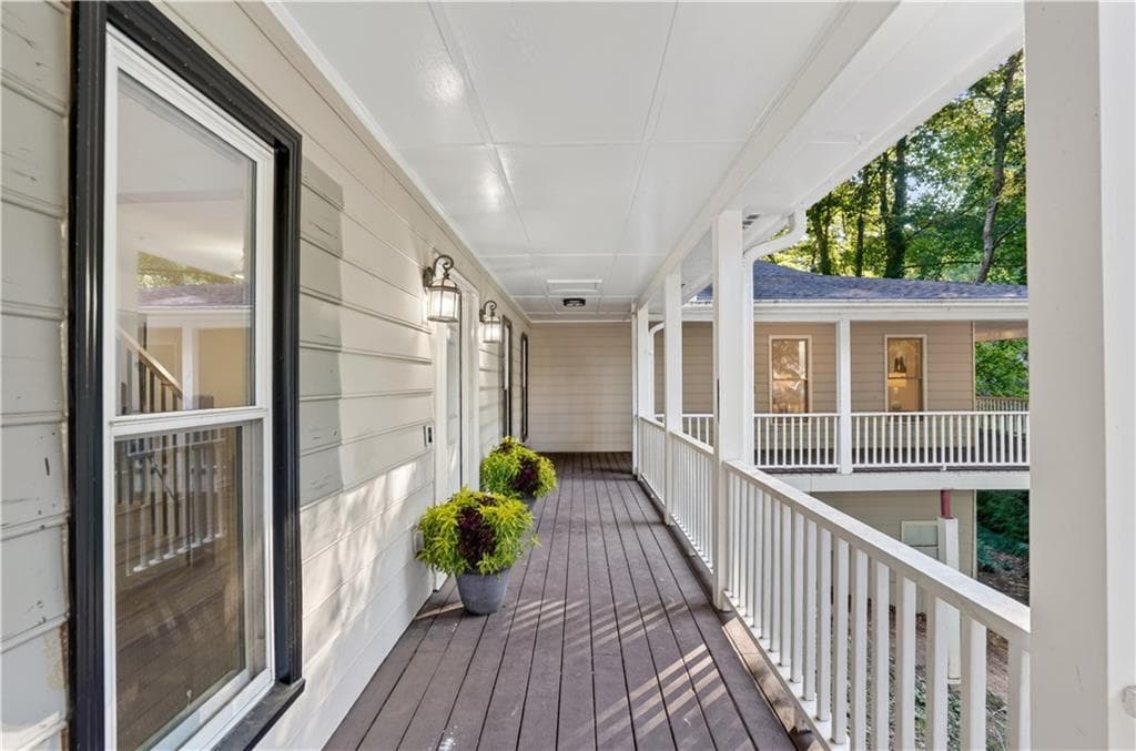 6 bedroom, 5 bathroom, 4,034 sq ft single family residence for sale at 2290 Old Orchard Drive, Marietta, GA 30068 — photo 6