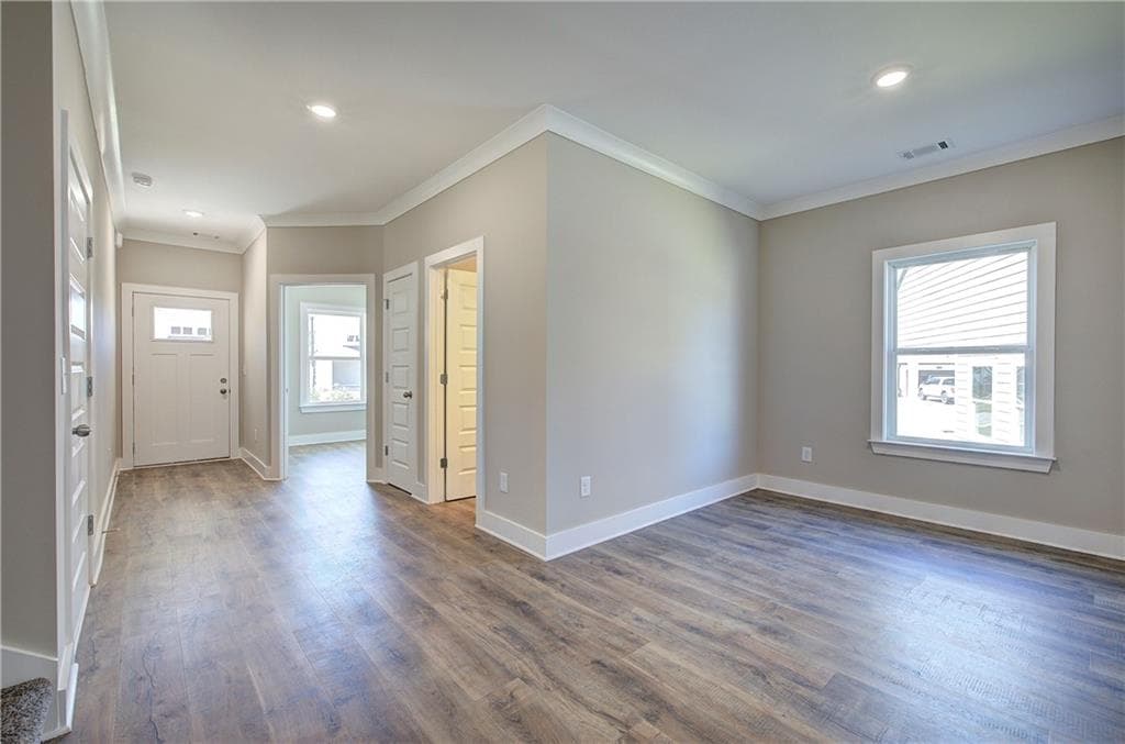 3 bedroom, 3 bathroom, 2,025 sq ft single family residence for sale at 141 Sunflower Circle, Cartersville, GA 30121 — photo 10