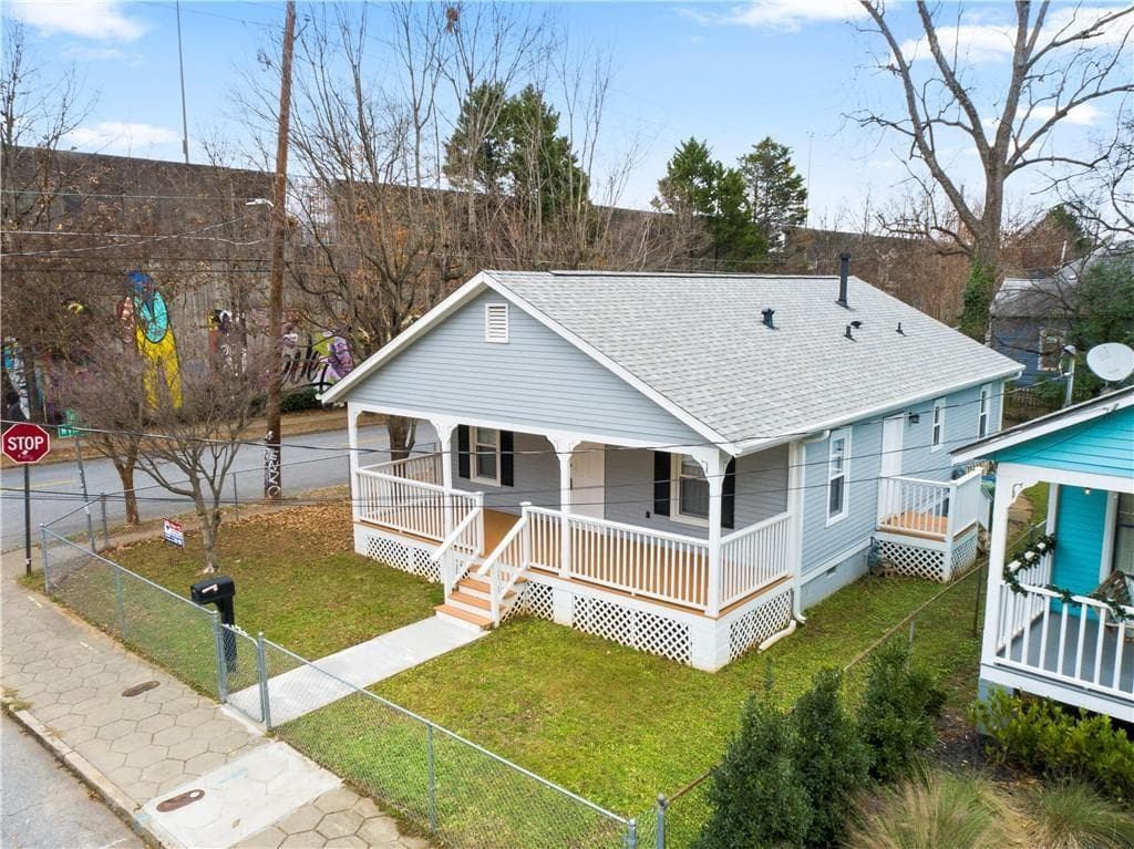 3 bedroom, 1 bathroom, 1,120 sq ft single family residence for rent at 112 Tye Street, Atlanta, GA 30316 for $3,250 a month — photo 3