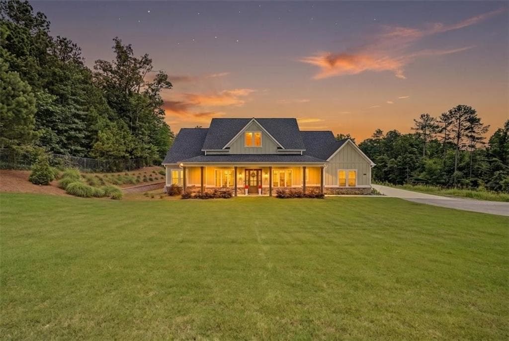 4 bedroom, 5 bathroom, 2,753 sq ft single family residence for sale at 2700 Old Cartersville Road, Dallas, GA 30132 — photo 2
