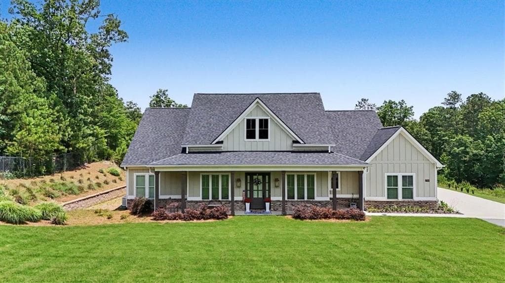 4 bedroom, 5 bathroom, 2,753 sq ft single family residence for sale at 2700 Old Cartersville Road, Dallas, GA 30132 — photo 7