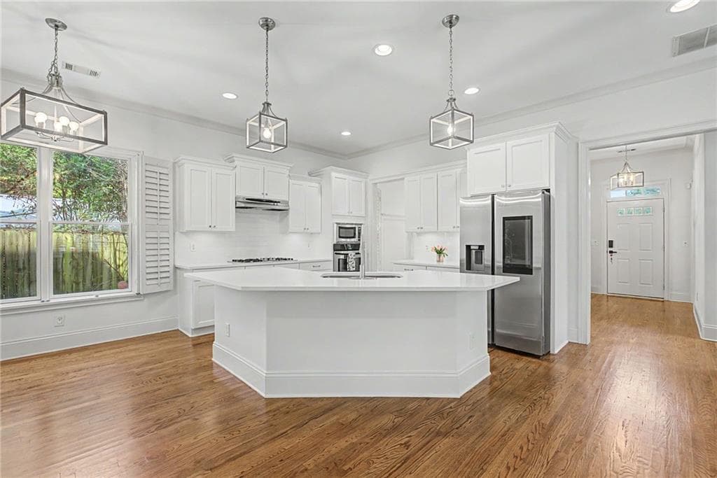 4 bedroom, 4 bathroom, 2,623 sq ft single family residence for sale at 3241 Adams Street, Atlanta, GA 30337 — photo 3
