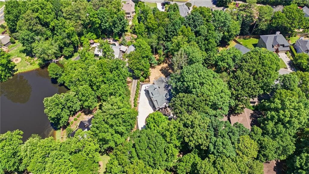 7 bedroom, 7 bathroom, 5,400 sq ft single family residence for sale at 4039 Tall Pine Drive, Marietta, GA 30062 — photo 2