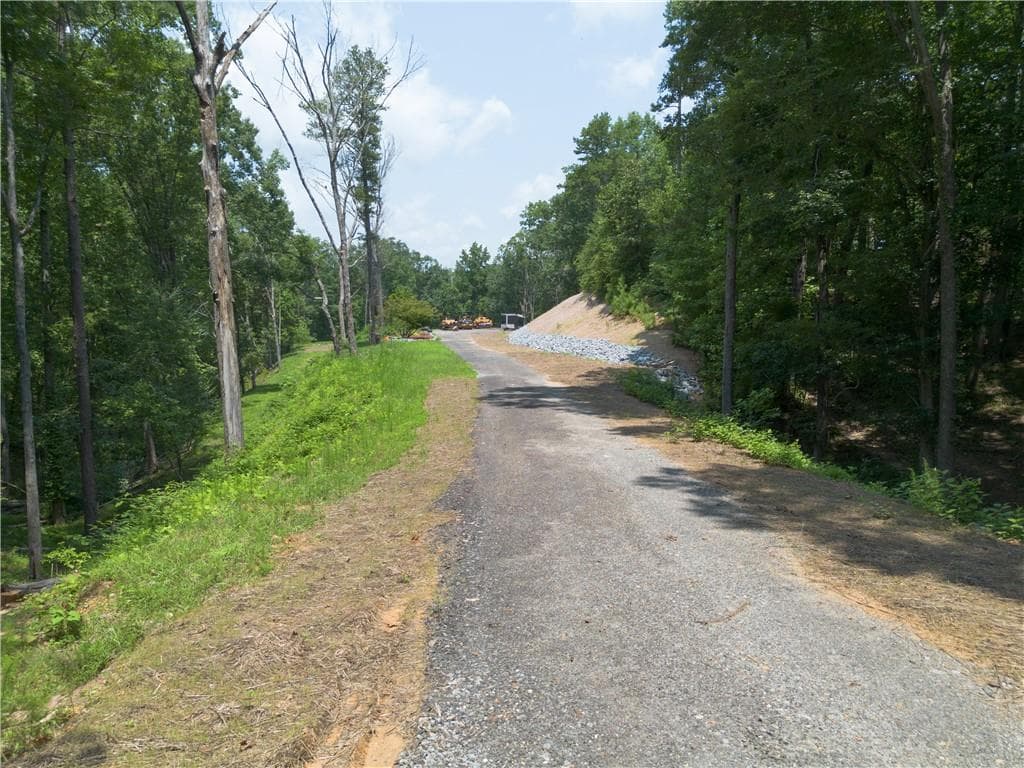 other under contract at 4650 Twin Pines Road, Acworth, GA 30102 — photo 3