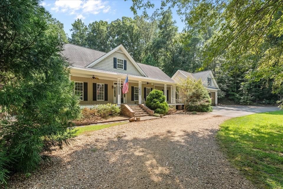 4 bedroom, 4 bathroom, 3,934 sq ft single family residence under contract at 275 McDonald Road, Tallapoosa, GA 30176 — photo 3