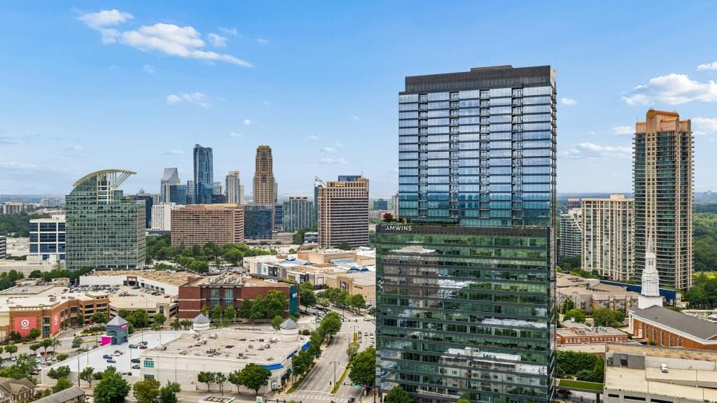2 bedroom, 3 bathroom, 1,776 sq ft condominium for sale at 3630 Peachtree Road 3002, Atlanta, GA 30326