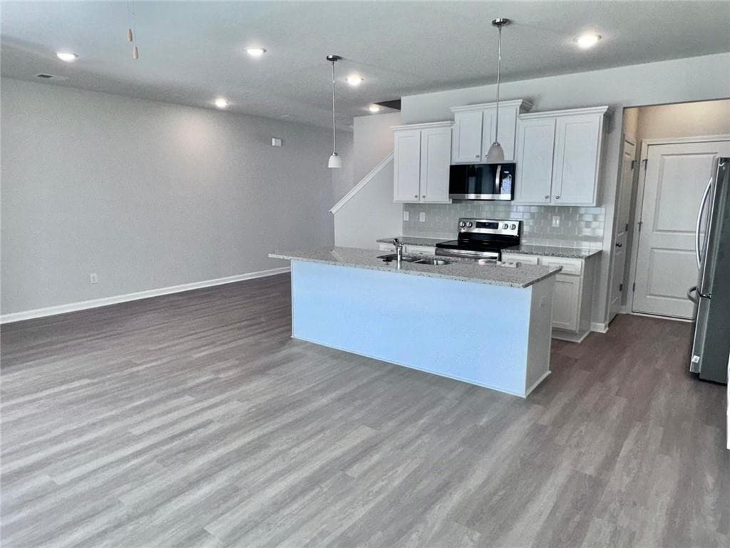 3 bedroom, 3 bathroom townhouse for rent at 2618 Swan Lake Drive, Grayson, GA 30017 for $2,800 a month — photo 7