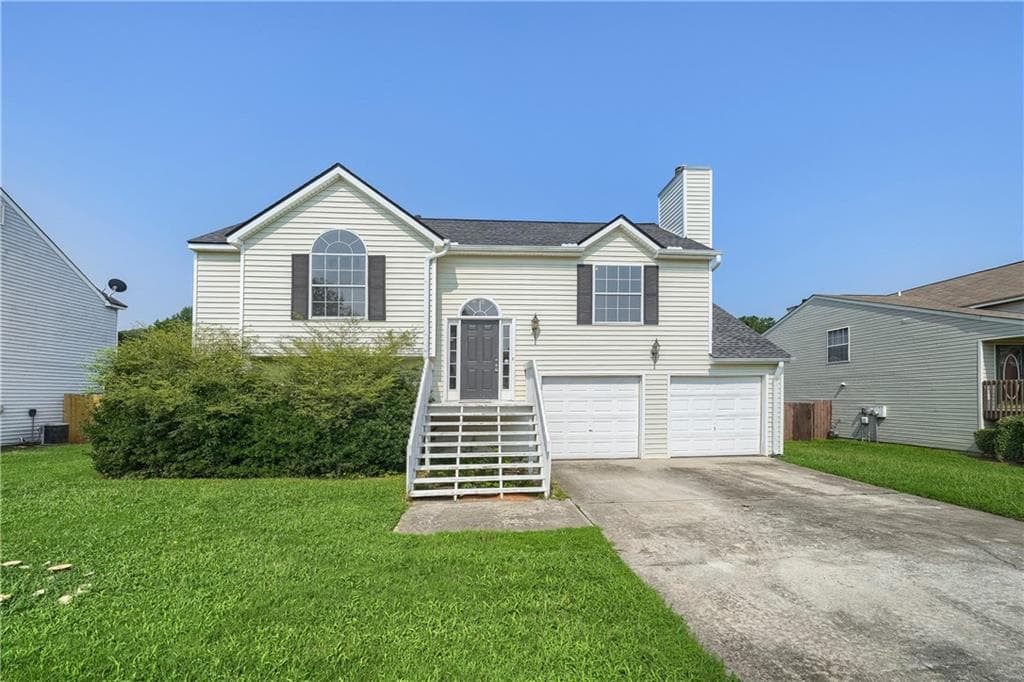 4 bedroom, 2 bathroom, 1,477 sq ft home for sale at 7281 Sandpiper Way, Riverdale, GA