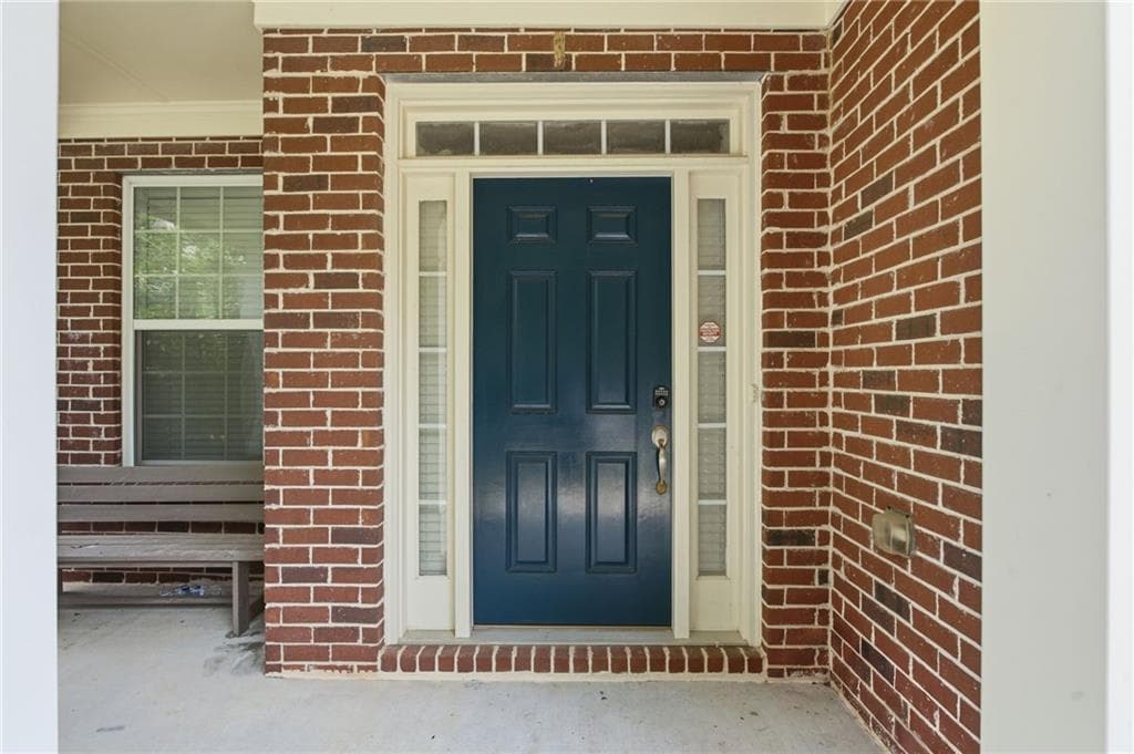 5 bedroom, 3 bathroom, 3,077 sq ft single family residence for sale at 2786 Staunton Drive, Duluth, GA 30097 — photo 3