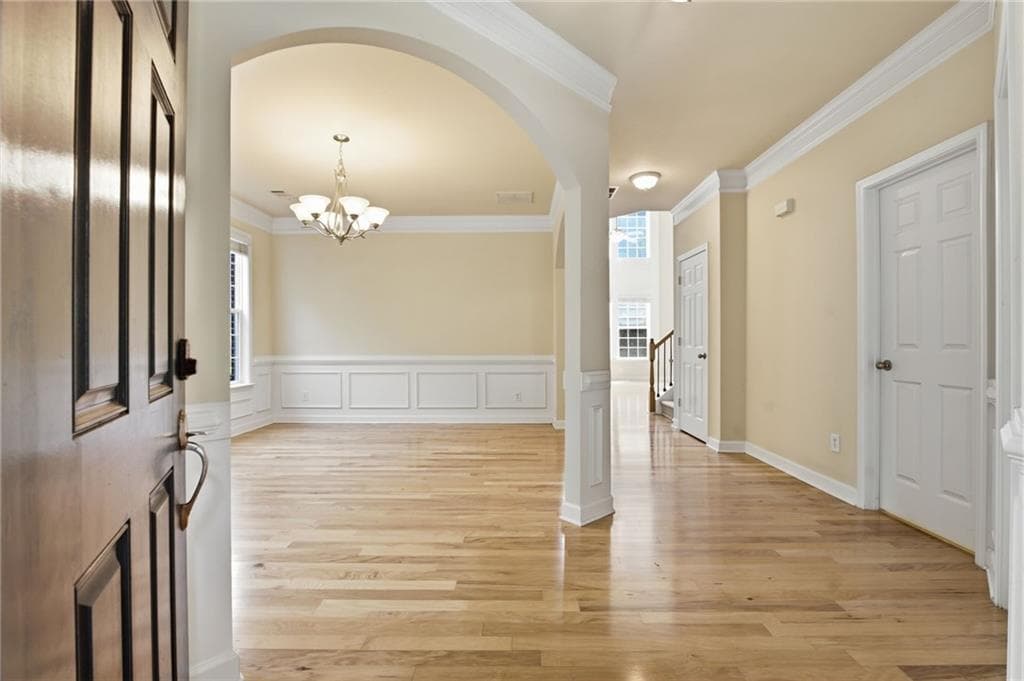 5 bedroom, 3 bathroom, 3,077 sq ft single family residence for sale at 2786 Staunton Drive, Duluth, GA 30097 — photo 4