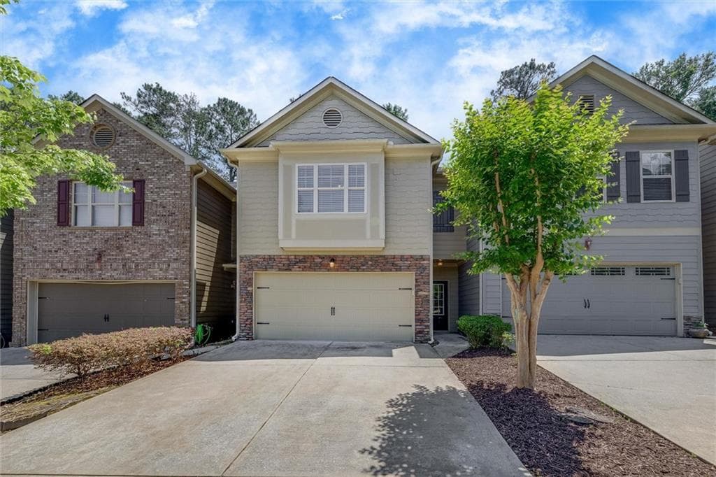 3 bedroom, 3 bathroom, 1,757 sq ft townhouse under contract at 175 Sunset Lane, Woodstock, GA 30189