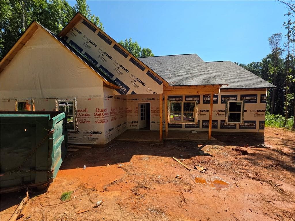 3 bedroom, 2 bathroom, 1,414 sq ft single family residence under contract at 2205 Shady Grove Road, Carrollton, GA 30116 — photo 4