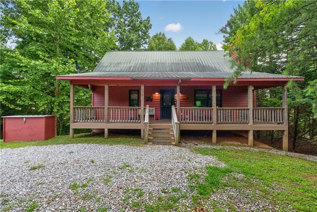 3 bedroom, 4 bathroom, 2,678 sq ft single family residence for sale at 24 Wolf Howl Trail, Sautee Nacoochee, GA 30571 — photo 4
