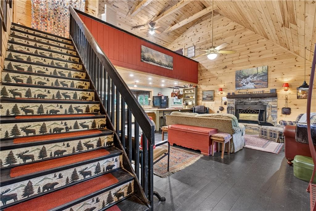 3 bedroom, 4 bathroom, 2,678 sq ft single family residence for sale at 24 Wolf Howl Trail, Sautee Nacoochee, GA 30571 — photo 9