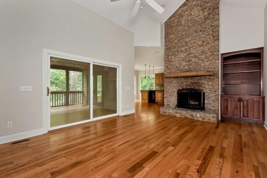 4 bedroom, 3 bathroom, 2,791 sq ft single family residence for sale at 161 Falling Creek, Sautee Nacoochee, GA 30571 — photo 8