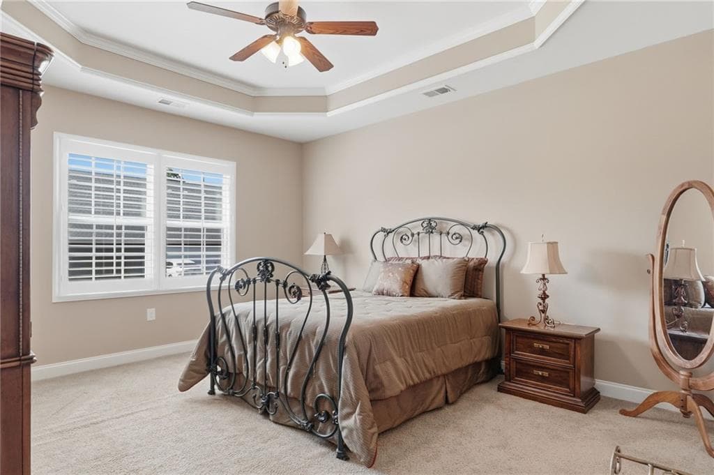 2 bedroom, 2 bathroom, 1,591 sq ft condominium under contract at 3580 Lindenridge Drive, Buford, GA 30519 — photo 6