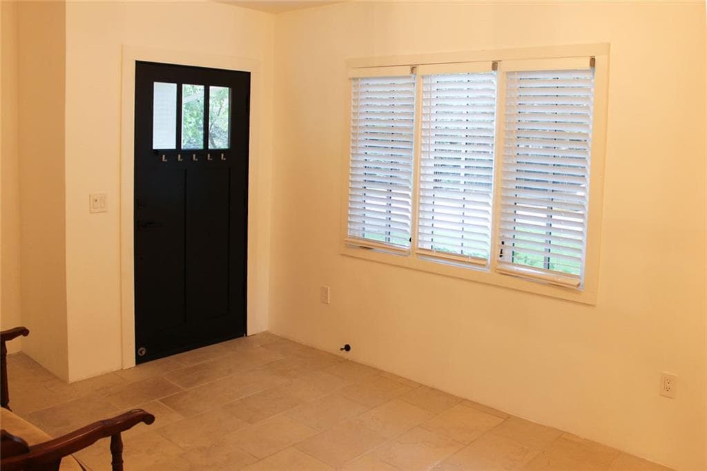 1 bathroom, 578 sq ft duplex for rent at 1205 Standard #1, Brookhaven, GA 30319 for $1,600 a month — photo 2