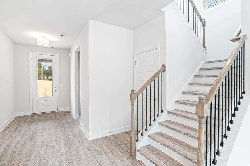 5 bedroom, 4 bathroom, 2,580 sq ft single family residence under contract at 70 Cooper Drive, Mansfield, GA 30055 — photo 4