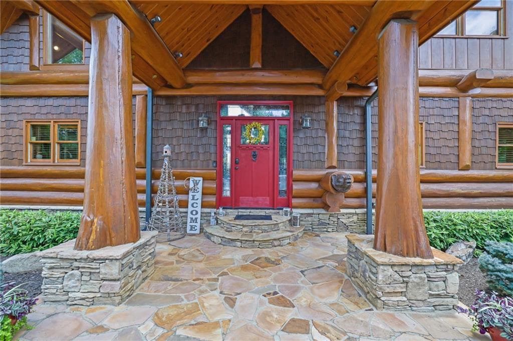 3 bedroom, 4 bathroom, 4,562 sq ft single family residence for sale at 495 Overlook Drive, Blue Ridge, GA 30513 — photo 10