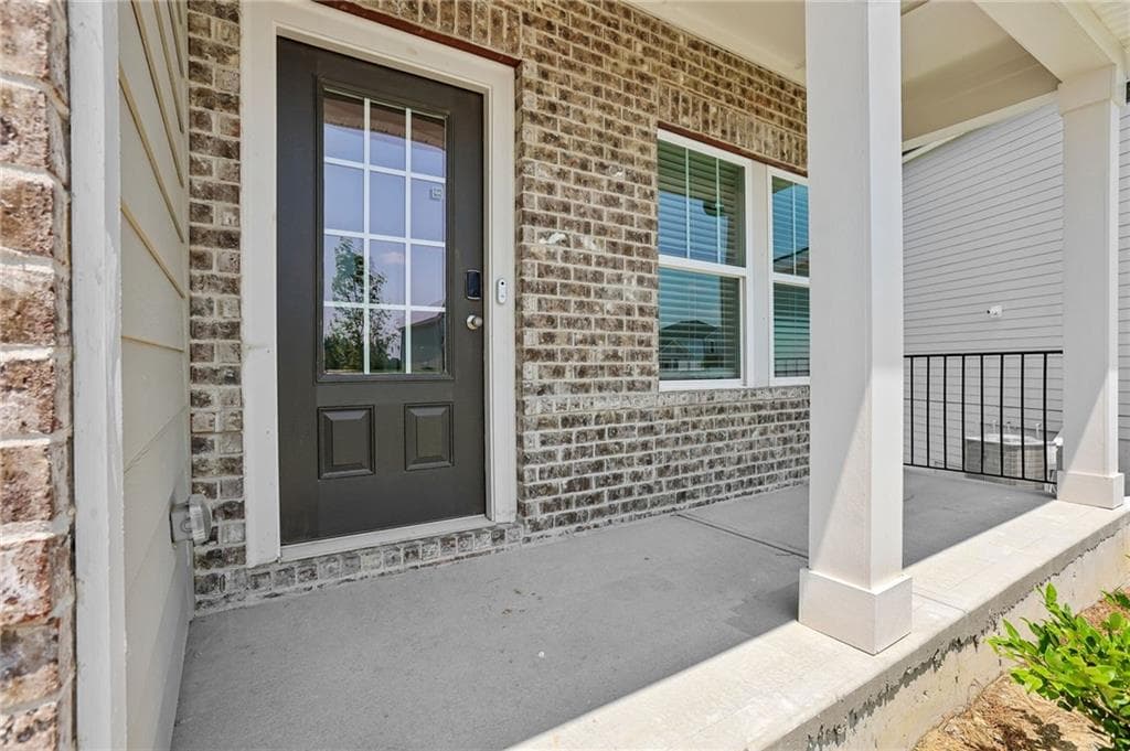 4 bedroom, 3 bathroom, 2,479 sq ft single family residence under contract at 260 Whitman Court, Dallas, GA 30132 — photo 6