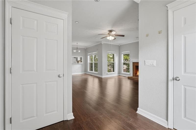 3 bedroom, 2 bathroom, 1,499 sq ft single family residence for sale at 694 Shore View, Lithonia, GA 30058 — photo 5