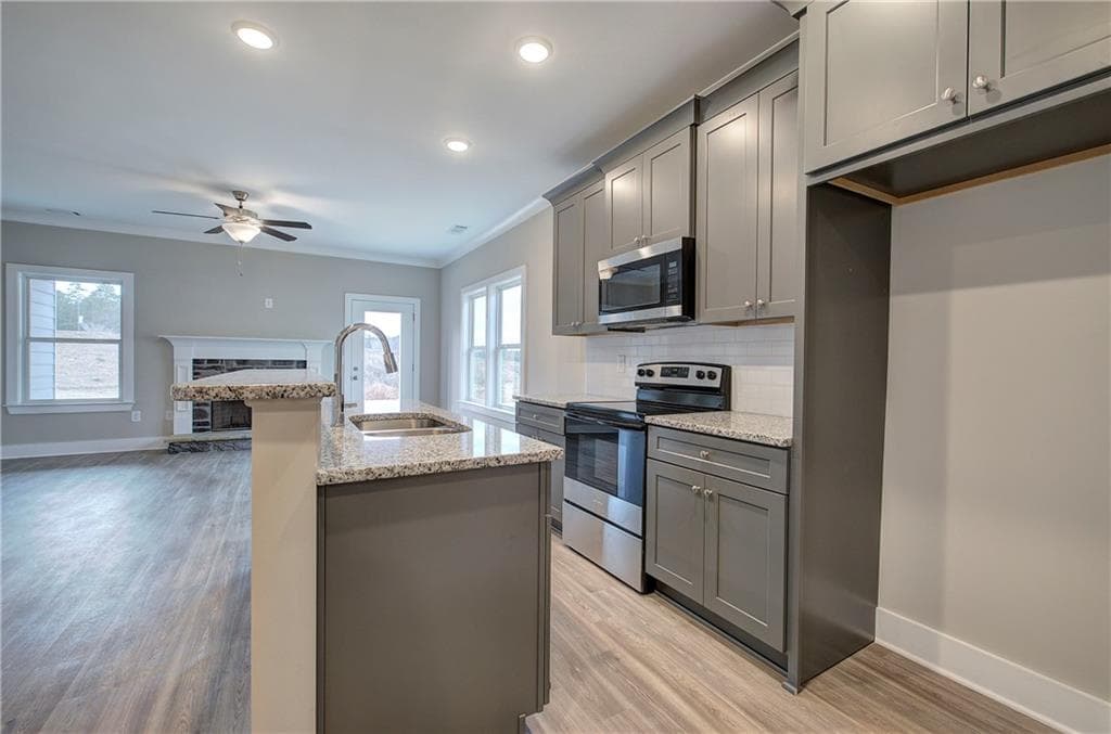3 bedroom, 3 bathroom, 1,582 sq ft single family residence for sale at 201 Daisy Court, Cartersville, GA 30121 — photo 10